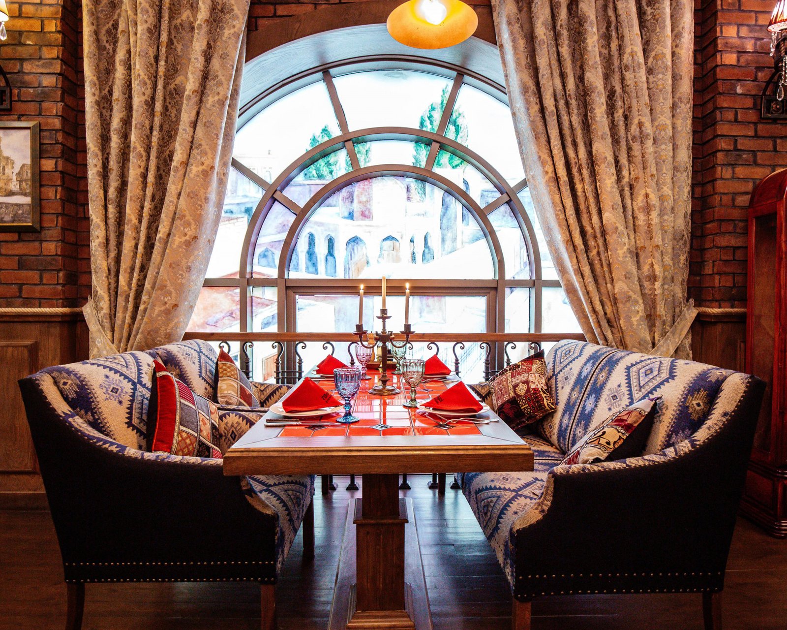 Hotels and restaurants